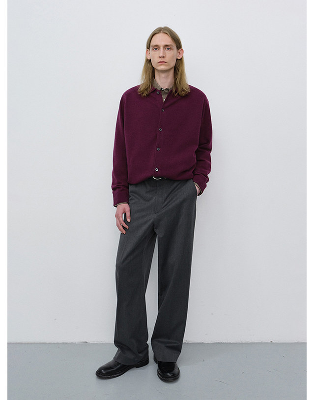 던스트 UNISEX COLLARED KNIT CARDIGAN PLUM PURPLE_M_UDSW6C102U2 퍼플 착용컷