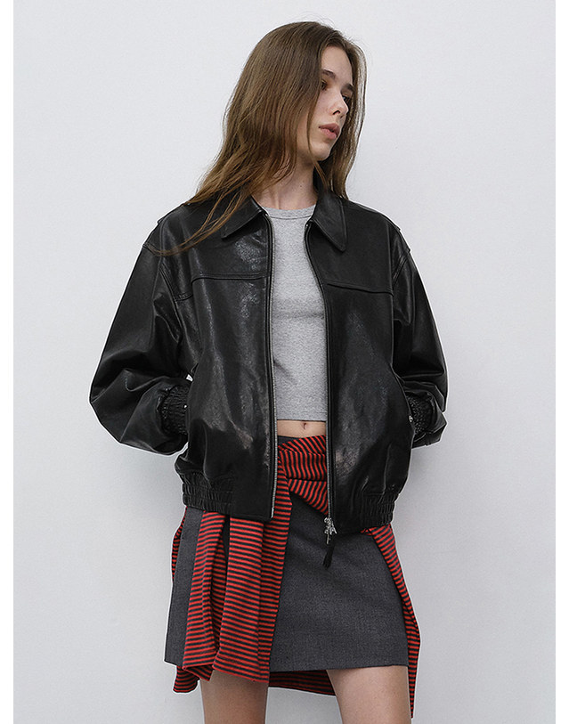 던스트 UNISEX REFINED LEATHER BLOUSON BLACK_M_UDJU6C101BK 블랙 착용컷