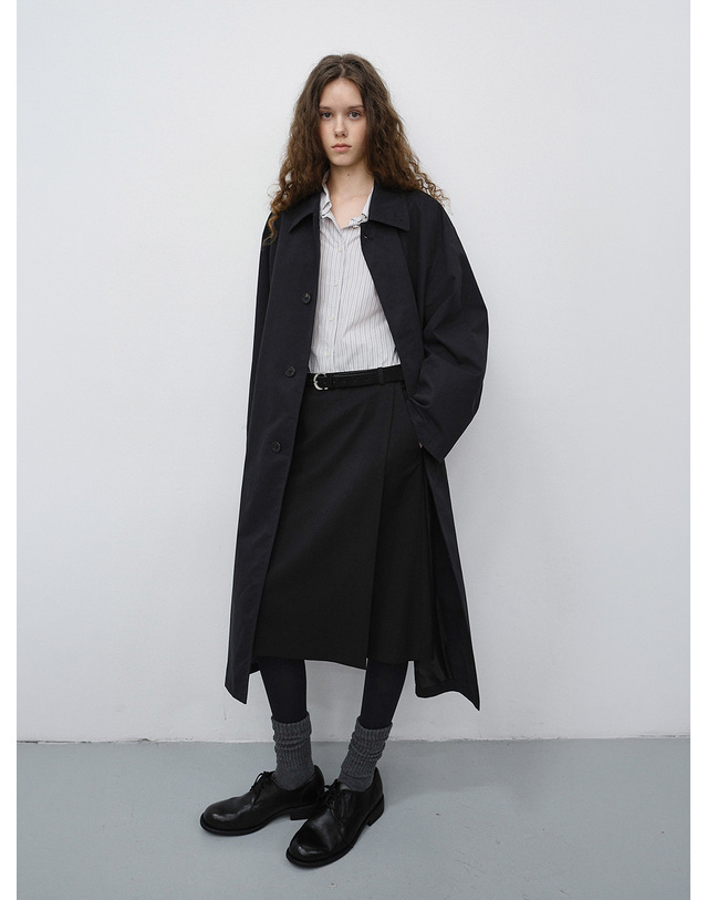 던스트 UNISEX REFINED MAC COAT BLACK_M_UDTR6C102BK 블랙 착용컷