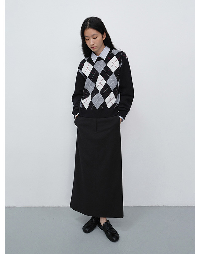 던스트 H-LINE LONG SKIRT BLACK_UDSK6C208BK 블랙 착용컷