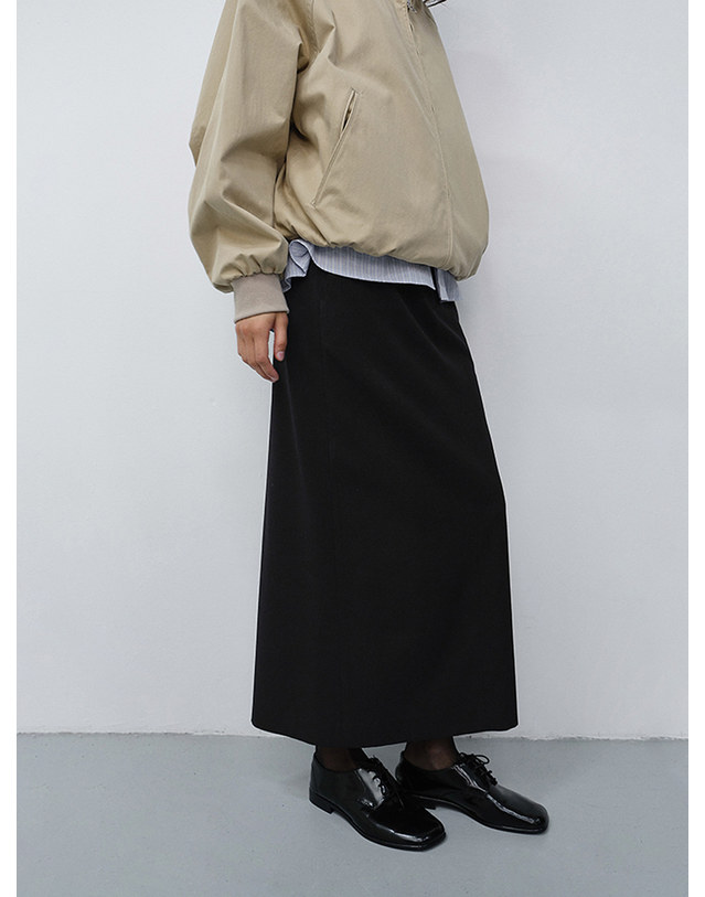 던스트 H-LINE LONG SKIRT BLACK_UDSK6C208BK 블랙 착용컷
