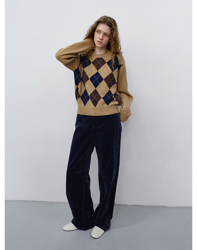 던스트 90S WIDE CORDUROY JEANS WASHED BLUE_UDPA6C212B2 블루 착용컷