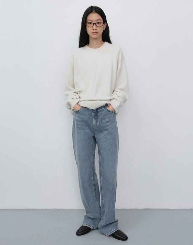 던스트 WIDE JEANS LIGHT BLUE_UDPA6C209B1 블루 착용컷