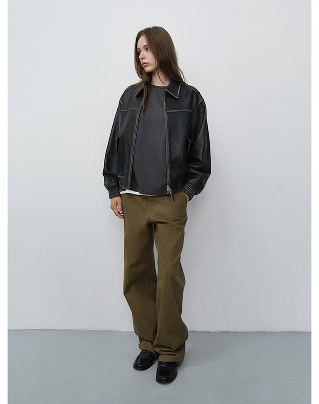 던스트 STRAIGHT CHINO SLACKS BEIGE_UDPA6C201I2 베이지 착용컷