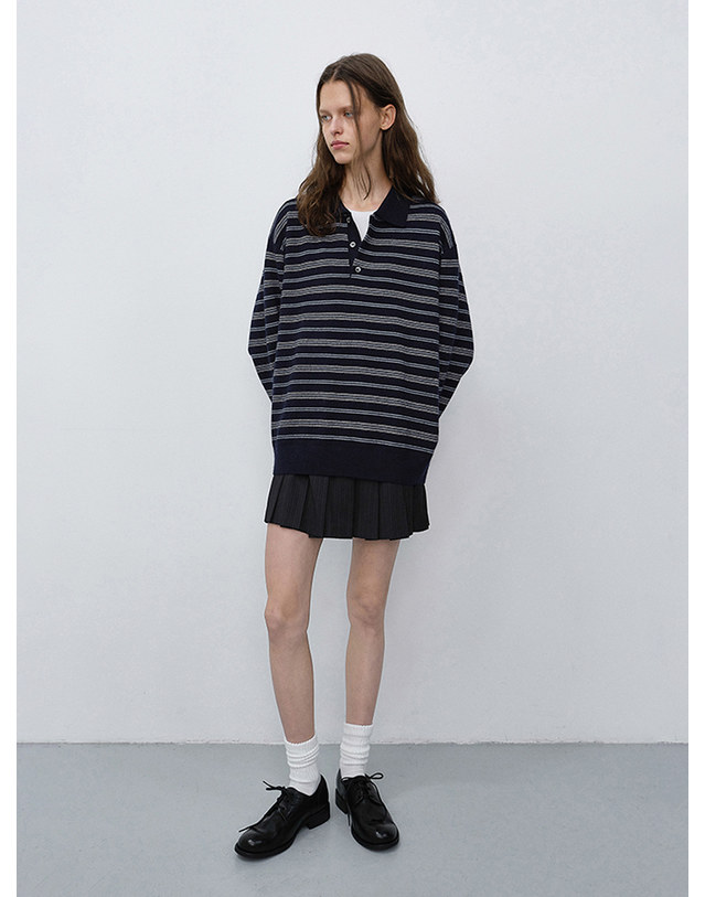던스트 UNISEX COLLARED STRIPED SWEATER NAVY_UDSW6C115N2 네이비 착용컷