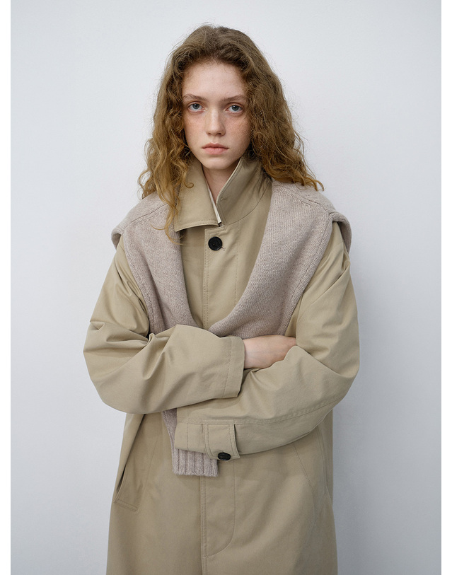 던스트 UNISEX REFINED MAC COAT BEIGE_UDTR6C102I2 베이지 착용컷