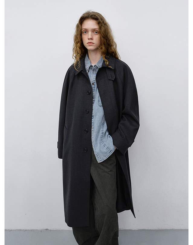 던스트 UNISEX H-LINE WOOL MAC COAT CHARCOAL GREY_UDTR6C101CG 그레이 착용컷