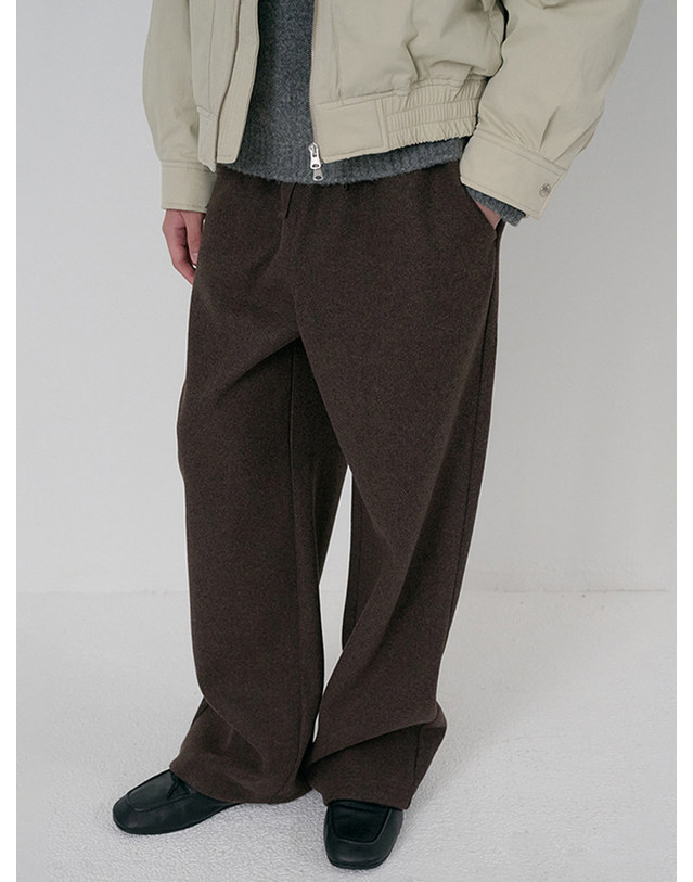 던스트 UNISEX JERSEY WIDE PANTS DARK BROWN_M_UDPA6D121W3 브라운 착용컷