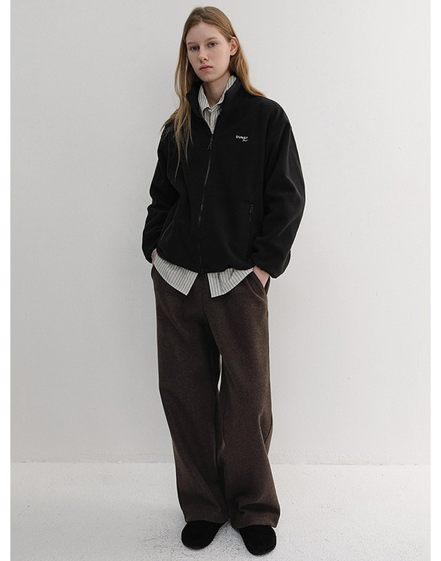 던스트 UNISEX JERSEY WIDE PANTS DARK BROWN_M_UDPA6D121W3 브라운 착용컷