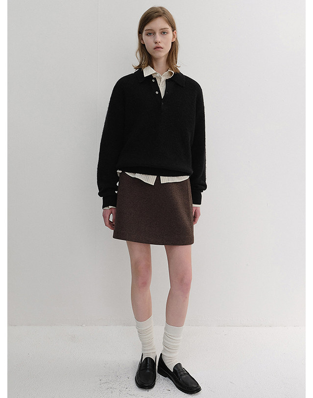 던스트 UNISEX HAIRY COLLARED SWEATER BLACK_M_UDSW6D135BK 블랙 착용컷