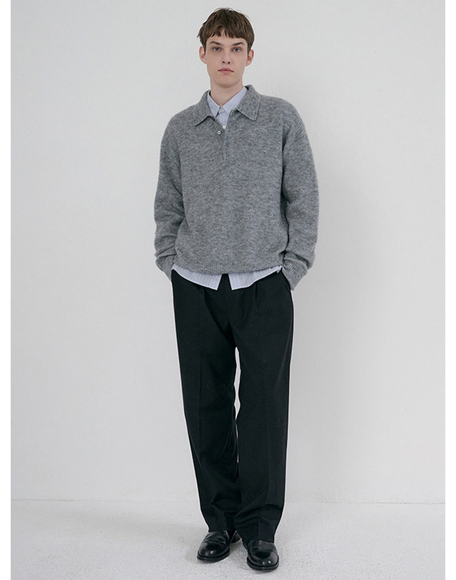 던스트 UNISEX HAIRY COLLARED SWEATER MELANGE GREY_M_UDSW6D135G2 그레이 착용컷
