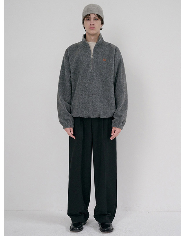 던스트 UNISEX HALF ZIP-UP FLEECE SWEATSHIRT MELANGE GREY_M_UDJU6D136G2 그레이 착용컷