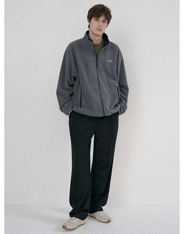 던스트 UNISEX ZIP-UP FLEECE SWEATSHIRT CHARCOAL GREY_M_UDJU6D135CG 그레이 착용컷