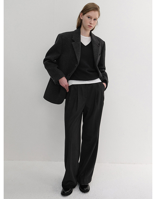 던스트 WINTER FLANNEL SLACKS BLACK_UDPA6D221BK 블랙 착용컷