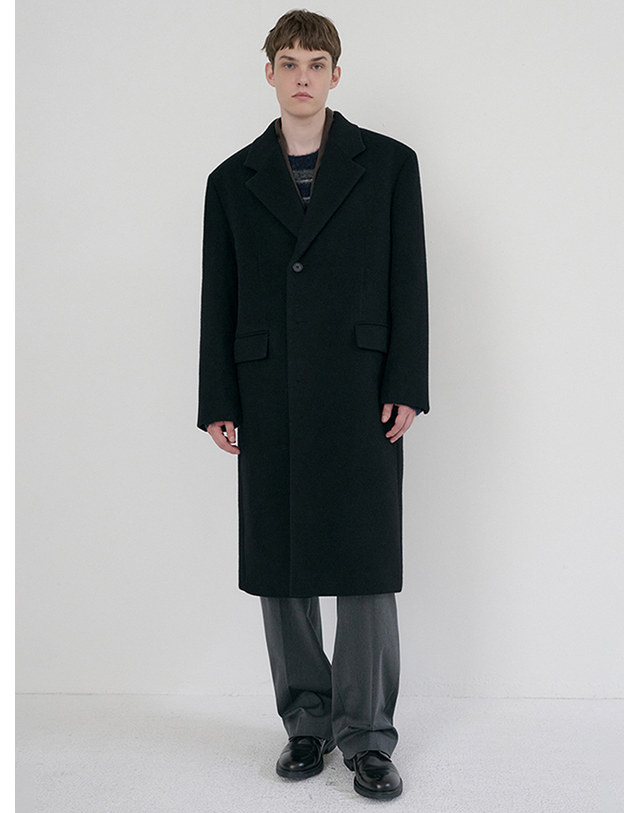 던스트 UNISEX BOXY TAILORED COAT BLACK_UDCO6D124BK 블랙 착용컷