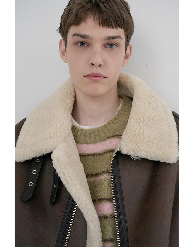 던스트 UNISEX STRIPED HAIRY SWEATER OLIVE PINK_M_UDSW6D139E1 그린 착용컷