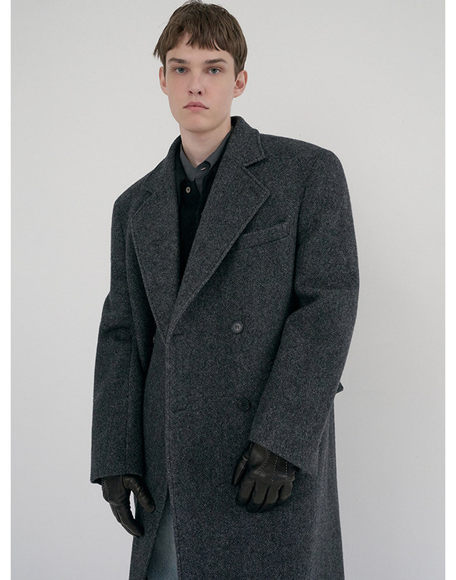 던스트 UNISEX LOOSE DOUBLE-BREASTED COAT CHARCOAL MELANGE_M_UDCO6D127CG 그레이 착용컷