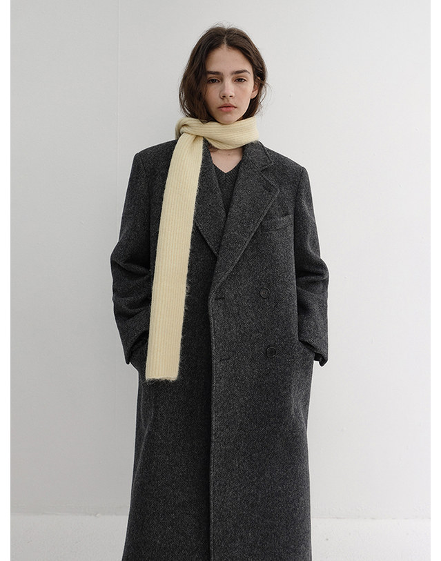 던스트 UNISEX LOOSE DOUBLE-BREASTED COAT CHARCOAL MELANGE_M_UDCO6D127CG 그레이 착용컷