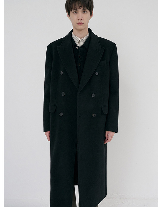 던스트 UNISEX TAILORED DOUBLE-BREASTED CASHMERE COAT BLACK_M_UDCO6D125BK 블랙 착용컷