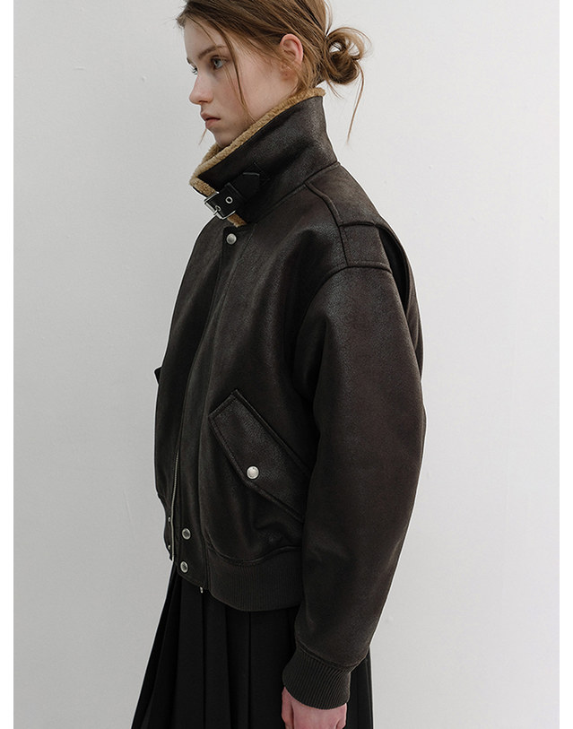 던스트 UNISEX VOLUME AVIATOR BLOUSON BLACK_UDJU6D131BK 블랙 착용컷