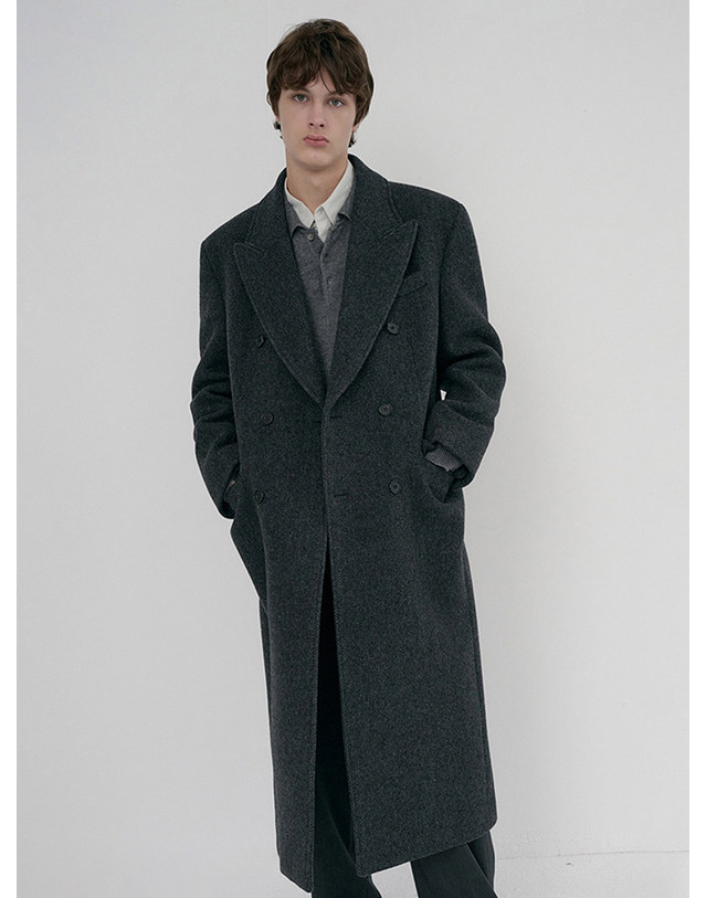 던스트 UNISEX TAILORED DOUBLE-BREASTED COAT CHARCOAL GREY PATTERN_UDCO6D125G3 그레이 착용컷
