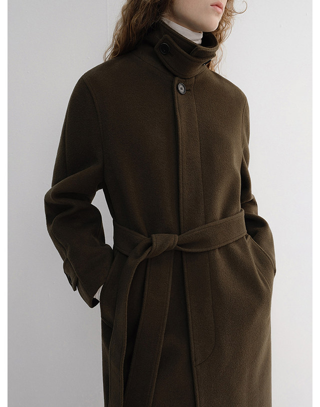 던스트 UNISEX BELTED CASHMERE MAC COAT MOCHA BROWN_UDCO6D123W2 브라운 착용컷