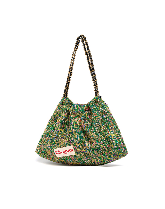 리민 TWEED MUFFY wide chain bag - GREEN 착용컷