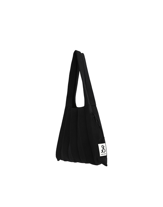 조셉앤스테이시 Lucky Pleats Knit S Rich Black 착용컷