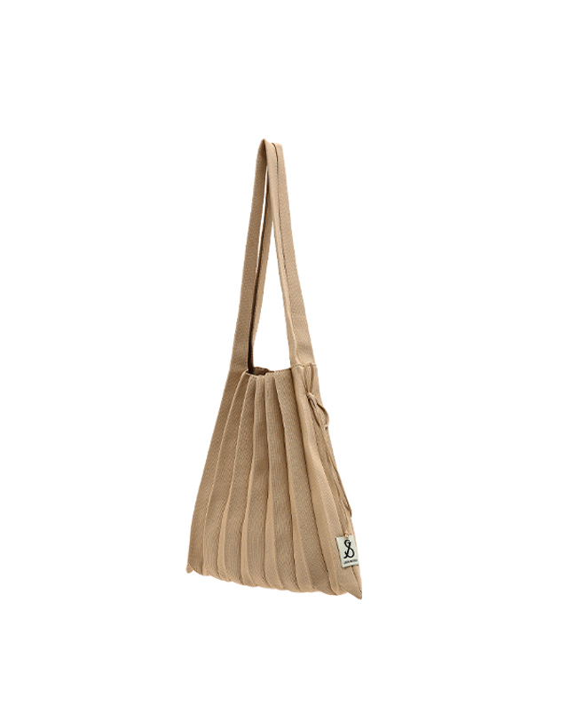 조셉앤스테이시 Lucky Pleats Knit M Hazelnut Beige 착용컷
