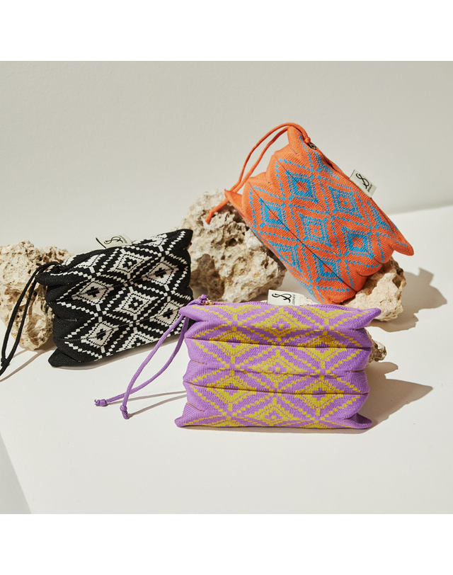 조셉앤스테이시 Lucky Pleats Pouch S Pattern (ALL) 착용컷