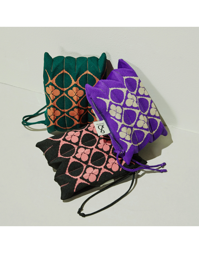 조셉앤스테이시 Lucky Pleats Pouch S Pattern (ALL) 착용컷