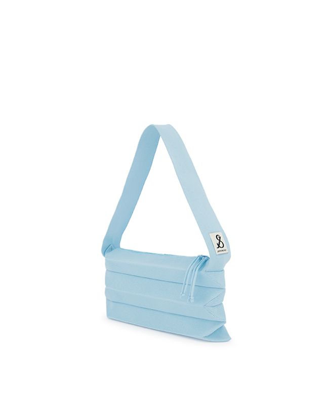 조셉앤스테이시 Lucky Pleats Knit Shoulder Soda 착용컷