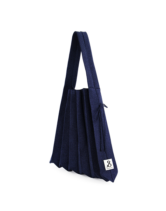 조셉앤스테이시 Lucky Pleats Knit L Starry Navy 착용컷