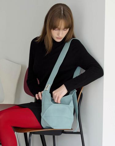 Lucky Pleats Knit Off City Bucket (ALL)