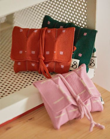 조셉앤스테이시 Lucky Pleats Knit Card Wallet Grid (ALL)