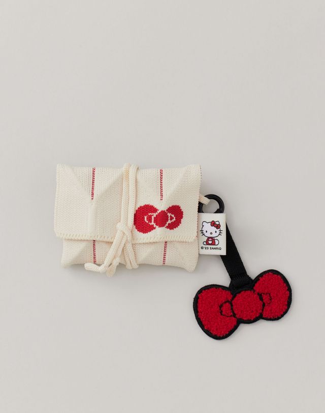 조셉앤스테이시 LPK Motif Keyring Hello Kitty Red 착용컷