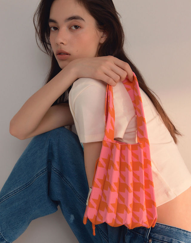 조셉앤스테이시 Lucky Pleats Knit S Scottish (ALL) 착용컷
