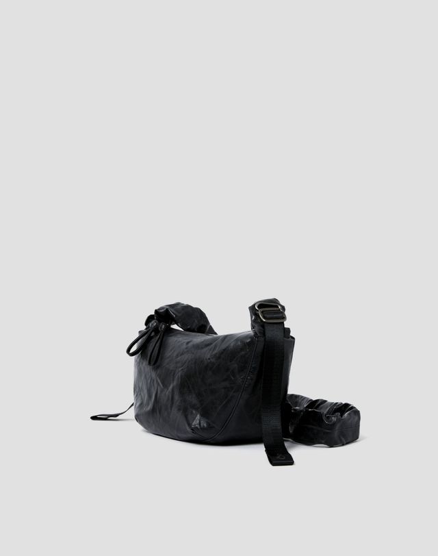 조셉앤스테이시 Daily Shirring Bag S_Faux Leather Roast Black 착용컷