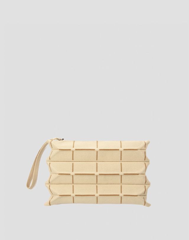 조셉앤스테이시 Lucky Pleats Knit Pouch S Grid (ALL) 착용컷