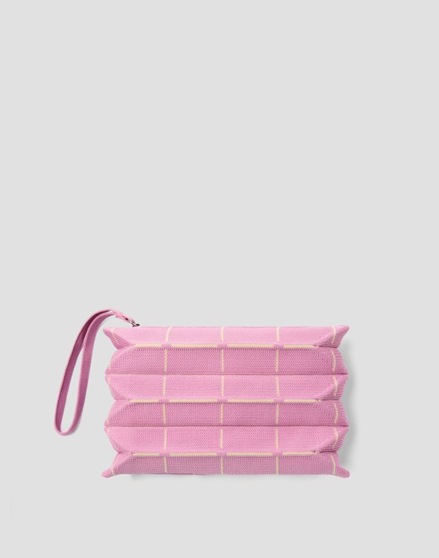 조셉앤스테이시 Lucky Pleats Knit Pouch S Grid (ALL) 착용컷