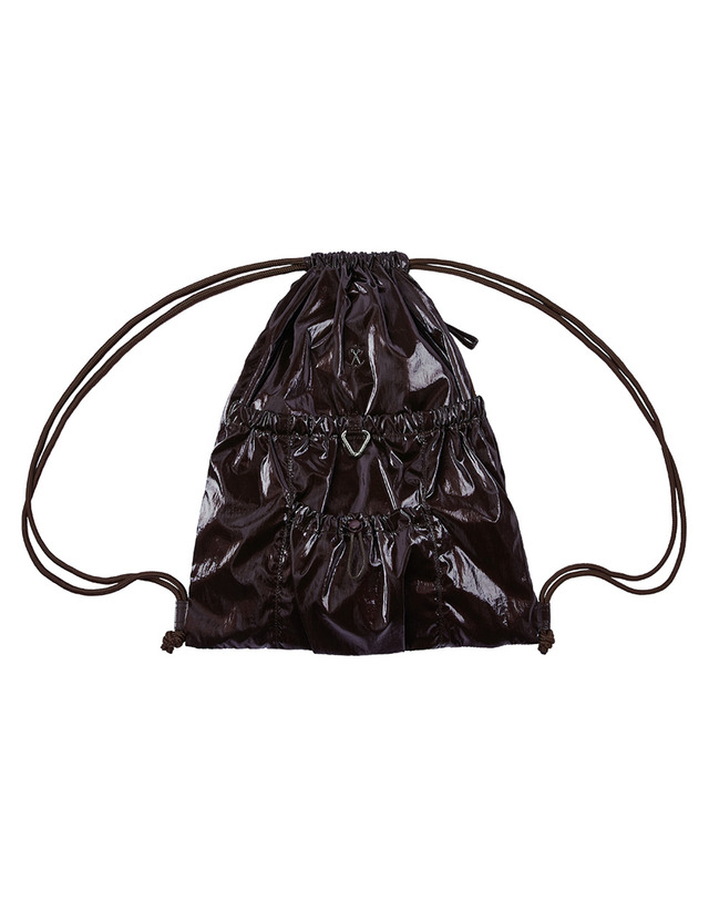 조셉앤스테이시 Lightweight Glam Gym Sack Burgundy 착용컷
