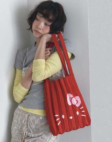 Lucky Pleats Knit M Hello Kitty Barbados Red