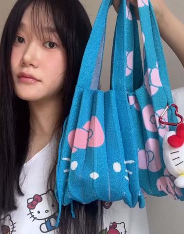 [뉴컬러] Lucky Pleats Knit S Starry Hello Kitty (ALL)