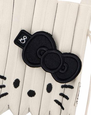 Lucky Hello Kitty Ribbon Embroidery Wappen Black