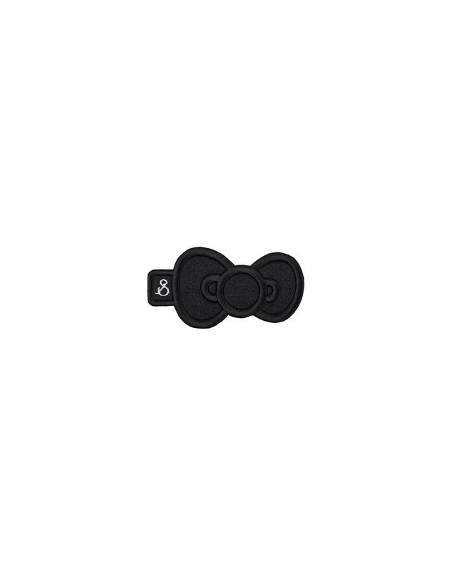 조셉앤스테이시 Lucky Hello Kitty Ribbon Embroidery Wappen Black 착용컷