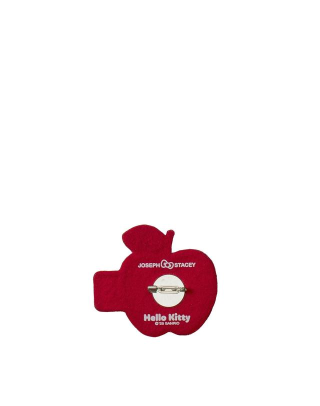 조셉앤스테이시 Lucky Hello Kitty Boucle Wappen Apple 착용컷