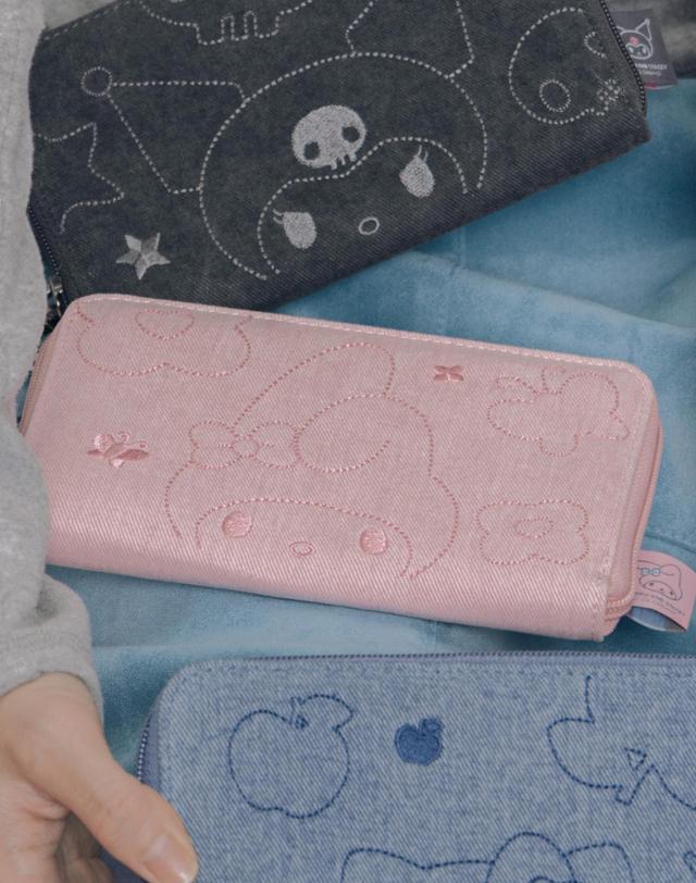 조셉앤스테이시 Denim Travel Cross Wallet My Melody Washed Pink 착용컷