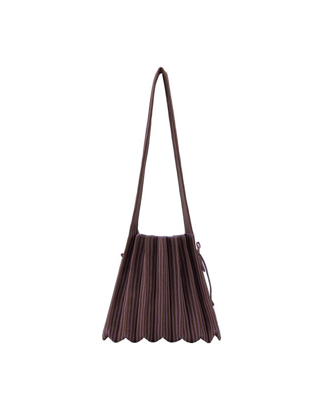조셉앤스테이시 Lucky Pleats Knit Crossbody M Stripe (ALL) 착용컷