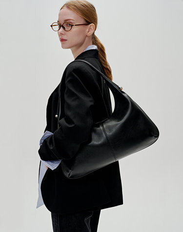 Matin hobo bag black