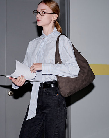 Matin hobo bag dark brown